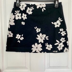 Express Black Floral Mini Skirt size 2